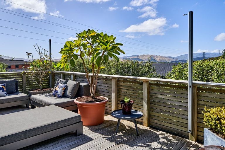 Photo of property in 147 Navigation Drive, Whitby, Porirua, 5024