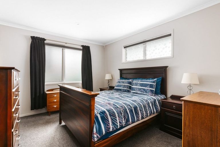 Photo of property in 20 Watene Way, Welcome Bay, Tauranga, 3112