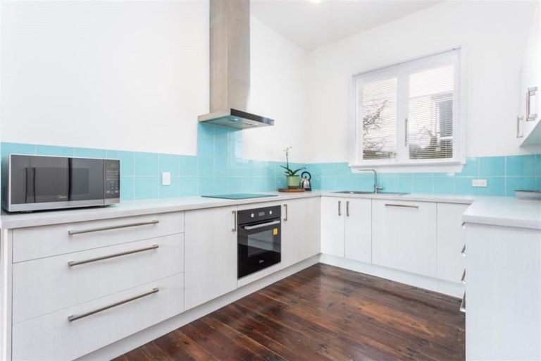 Photo of property in 23 Percy Street, Phillipstown, Christchurch, 8011