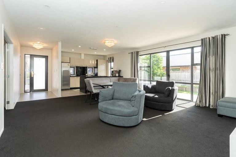 Photo of property in 5 Vantage Place, Flagstaff, Hamilton, 3210