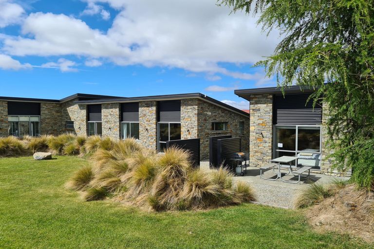 Photo of property in 14 Andrew Don Drive, Lake Tekapo, 7999