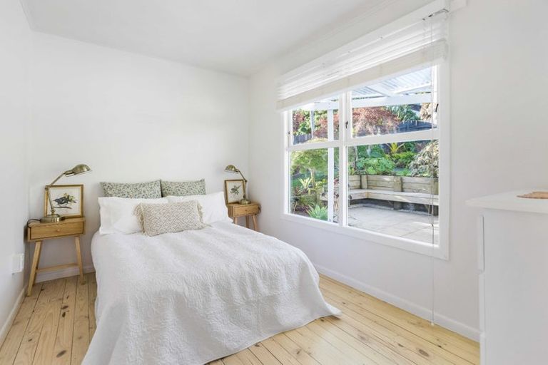 Photo of property in 39 Langton Road, Stanmore Bay, Whangaparaoa, 0932