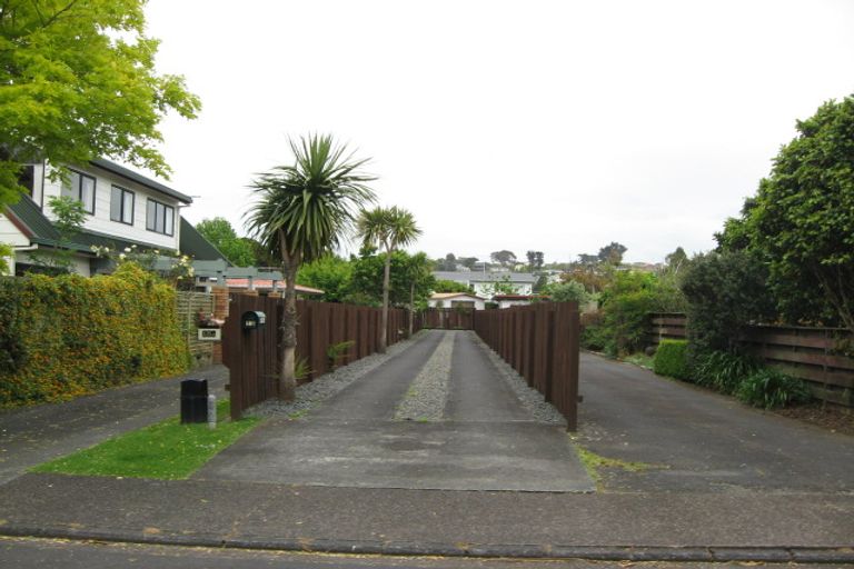 Photo of property in 13 Motuora Road, Manly, Whangaparaoa, 0930