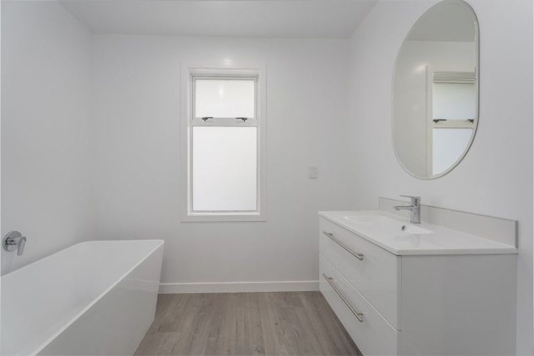 Photo of property in 1a Nicholas Avenue, Whitianga, 3510