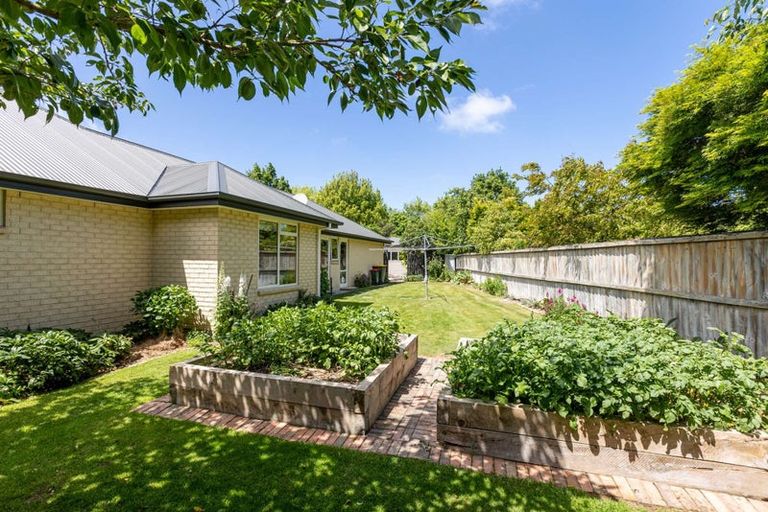 Photo of property in 11 Bridge Street, Southbridge, 7602