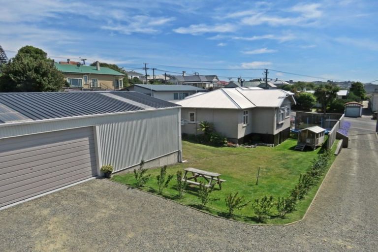 Photo of property in 21 Wansbeck Street, South Hill, Oamaru, 9400