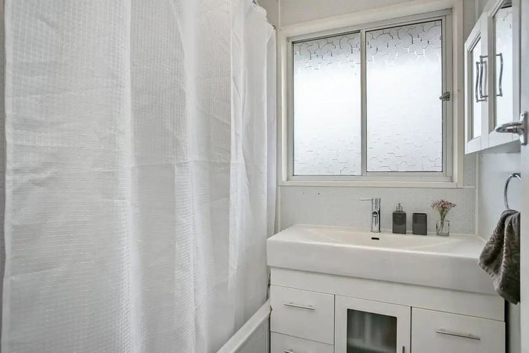 Photo of property in 47 Whitaker Street, Otumoetai, Tauranga, 3110