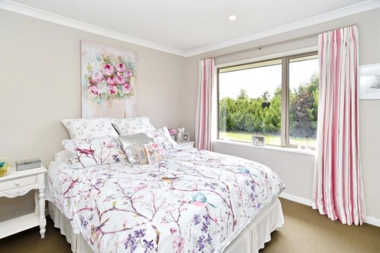 Photo of property in 37 Bayliss Drive, Kaiapoi, 7630