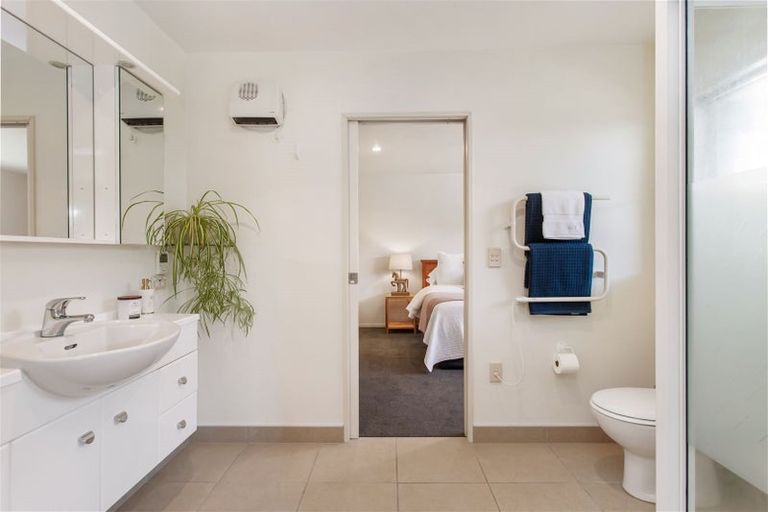 Photo of property in 59c Bowenvale Avenue, Cashmere, Christchurch, 8022