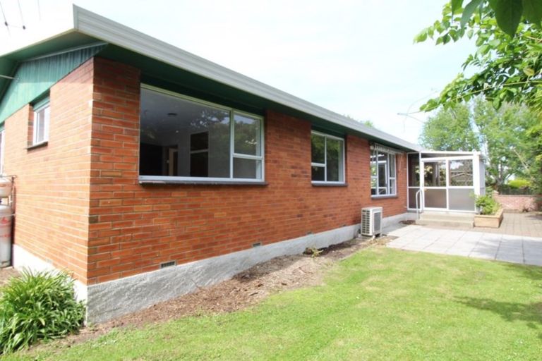 Photo of property in 121 Great North Road, Winton, 9720