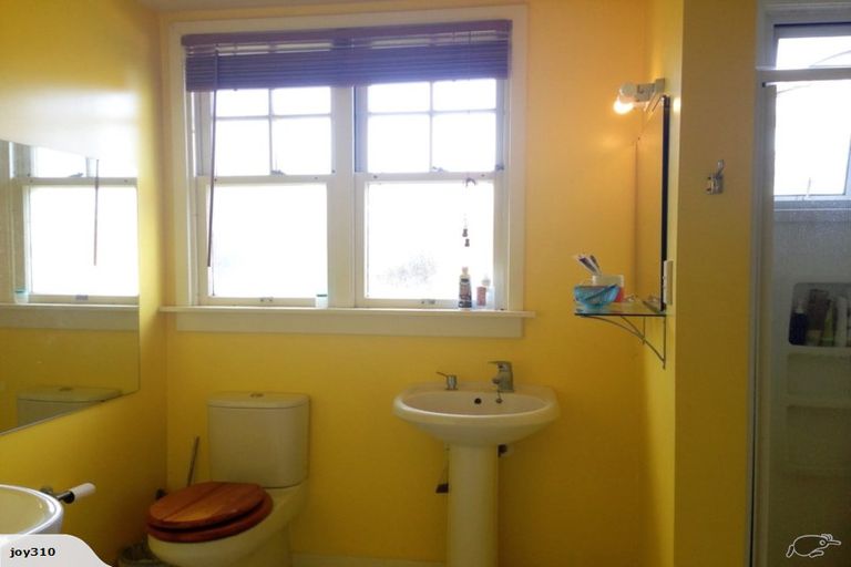 Photo of property in 27a Wilfrid Street, Ilam, Christchurch, 8041