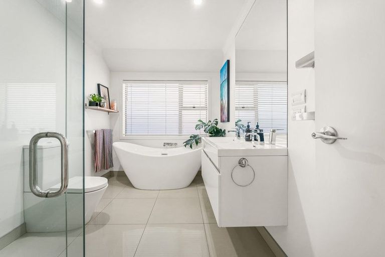 Photo of property in 125 Castlewold Drive, Bethlehem, Tauranga, 3110