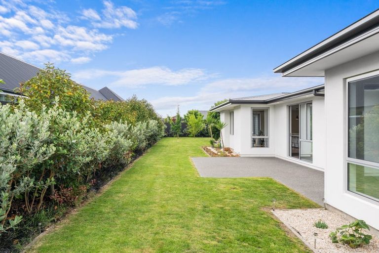 Photo of property in 14 Josephine Crescent, Aidanfield, Christchurch, 8025
