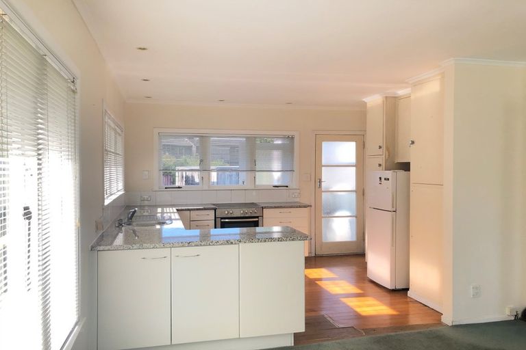Photo of property in 1/56a Taharoto Road, Takapuna, Auckland, 0622