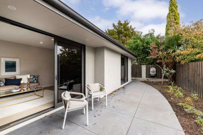 Photo of property in 9b Gillean Street, Havelock North, 4130