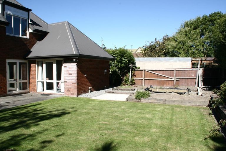 Photo of property in 75 Condell Avenue, Papanui, Christchurch, 8053