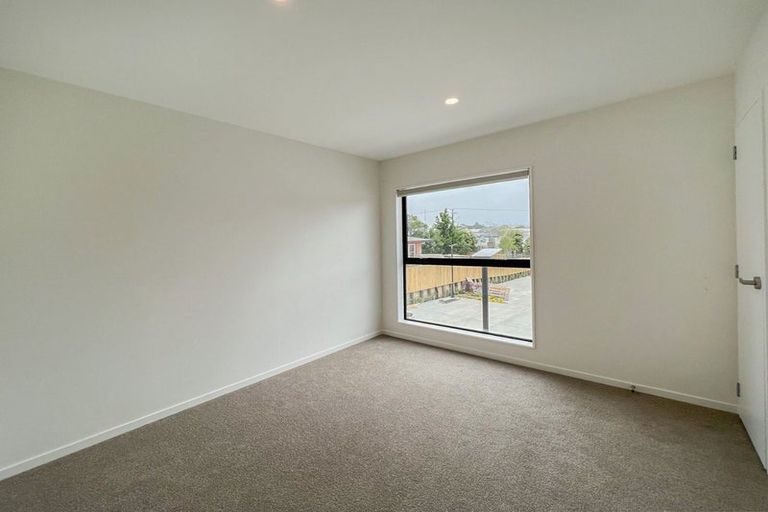 Photo of property in 16/237 Swanson Road, Henderson, Auckland, 0610