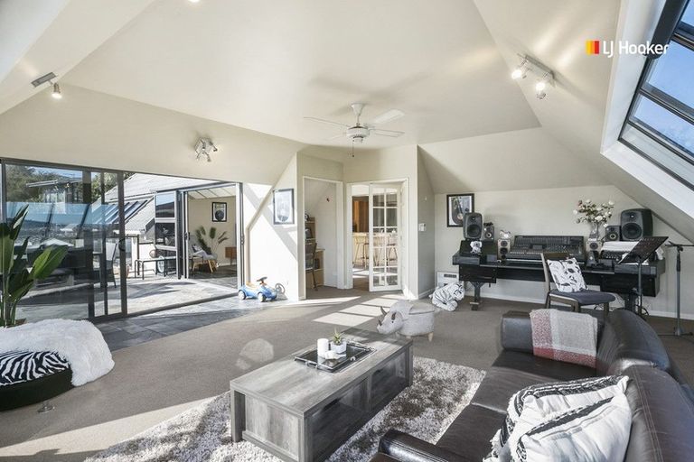 Photo of property in 225 Larnach Road, Waverley, Dunedin, 9013