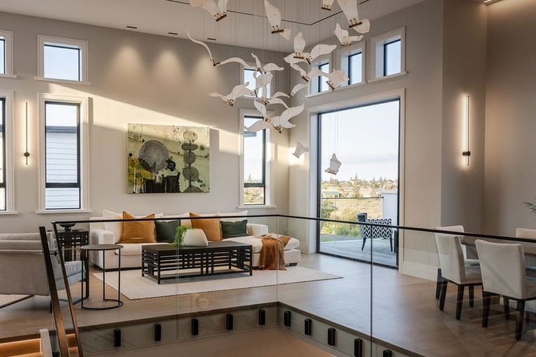 Photo of property in 112 Arran Point Parade, Orewa, 0931