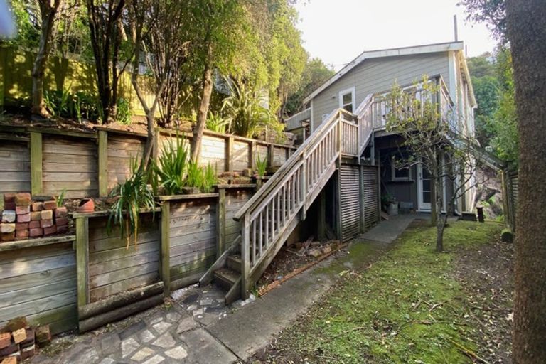 Photo of property in 18 Buckingham Street, Melrose, Wellington, 6023