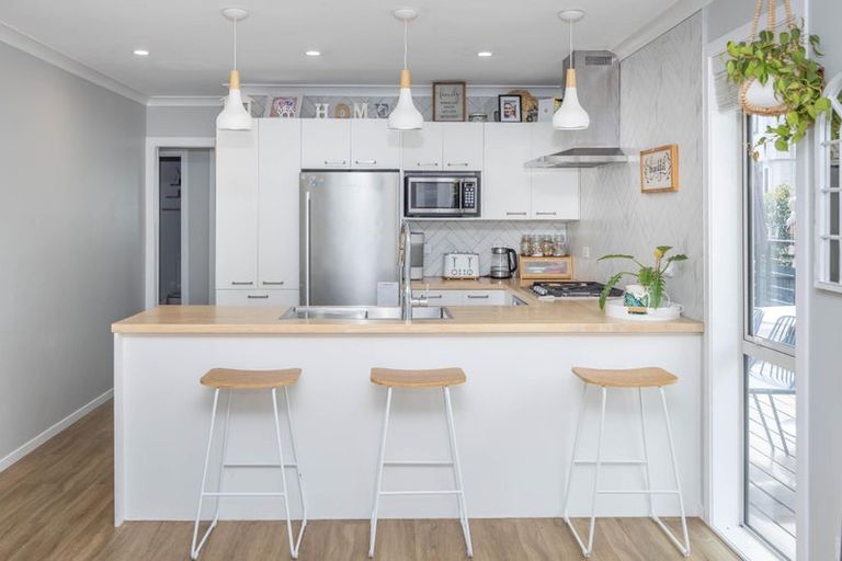 Photo of property in 90 Ranui Street, Dinsdale, Hamilton, 3204