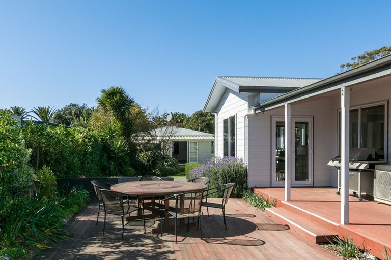 Photo of property in 31 Airini Road, Waimarama, Havelock North, 4294