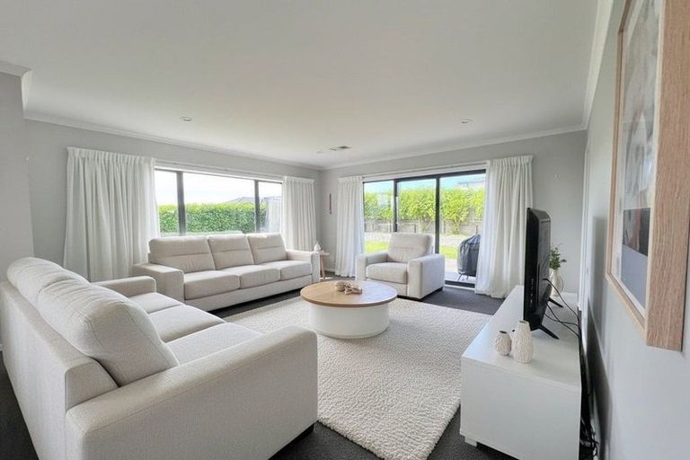 Photo of property in 71 John Burke Drive, Aotea, Porirua, 5024