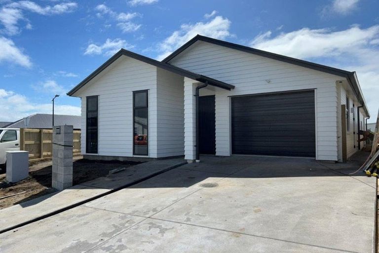 Photo of property in 41 Pasture Way, Papamoa, 3118