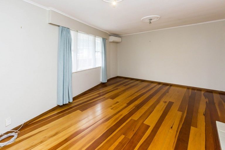 Photo of property in 2/37 Tararua Street, Trentham, Upper Hutt, 5018