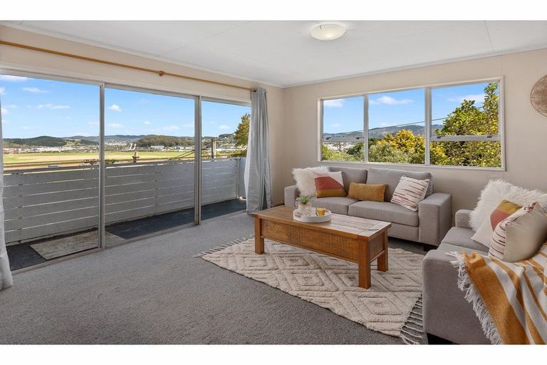 Photo of property in 25 Tanekaha Drive, Parahaki, Whangarei, 0112