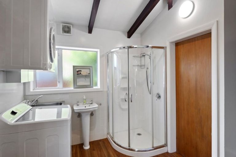 Photo of property in 11a Weston Road, St Albans, Christchurch, 8052