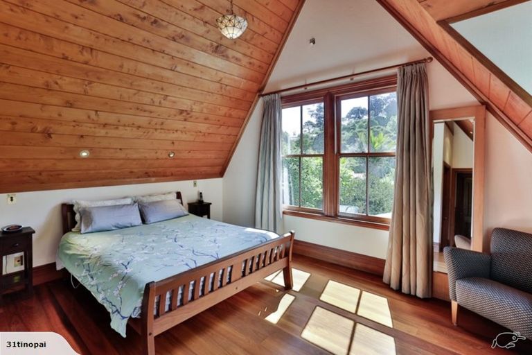 Photo of property in 31 Tinopai Road, Titirangi, Auckland, 0604