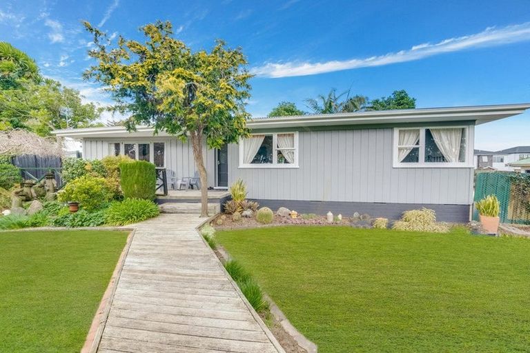 Photo of property in 3 Estuary Road, Weymouth, Auckland, 2103