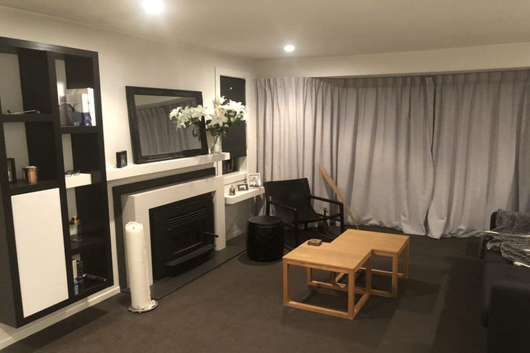 Photo of property in 1/16 Holly Road, St Albans, Christchurch, 8014