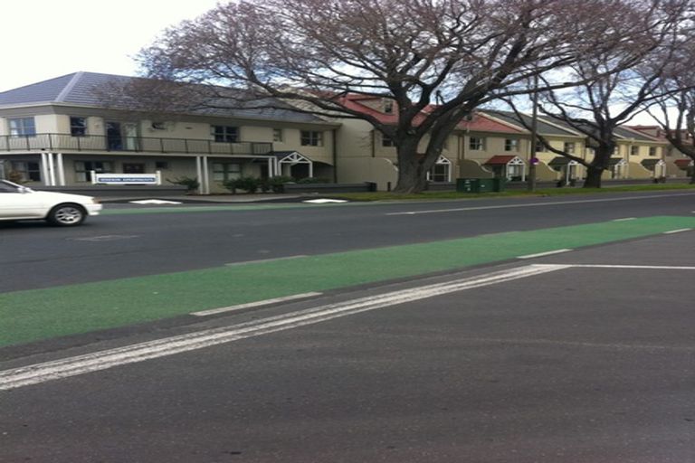 Photo of property in 54 Anzac Avenue, Dunedin Central, Dunedin, 9016