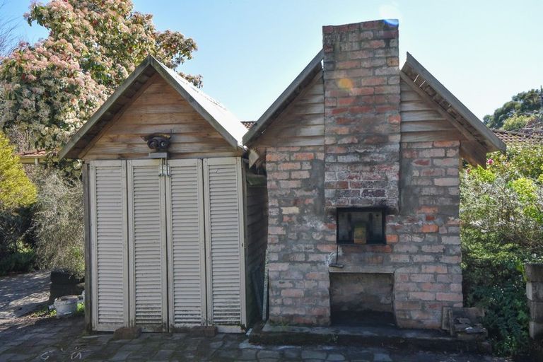 Photo of property in 265 No 1 Line, Tauwharenikau, Featherston, 5771