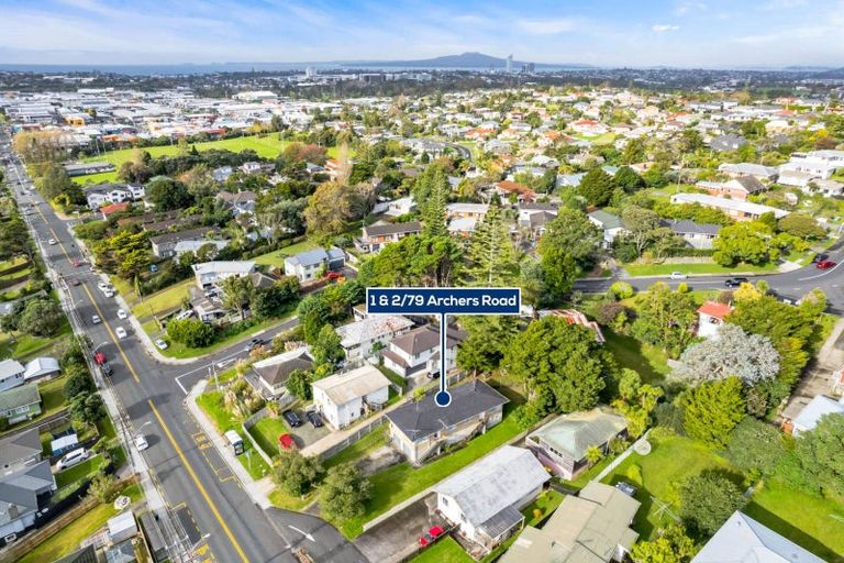 Photo of property in 2/79 Archers Road, Hillcrest, Auckland, 0629