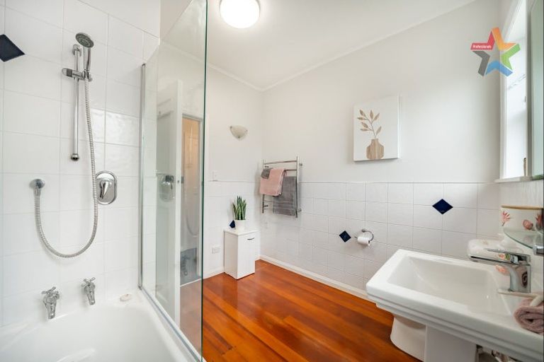 Photo of property in 21 Kingston Street, Boulcott, Lower Hutt, 5011