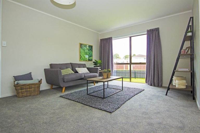Photo of property in 15 Rangataua Place, Manurewa, Auckland, 2102
