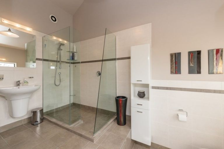 Photo of property in 17 Chelsea Avenue, Richmond, 7020