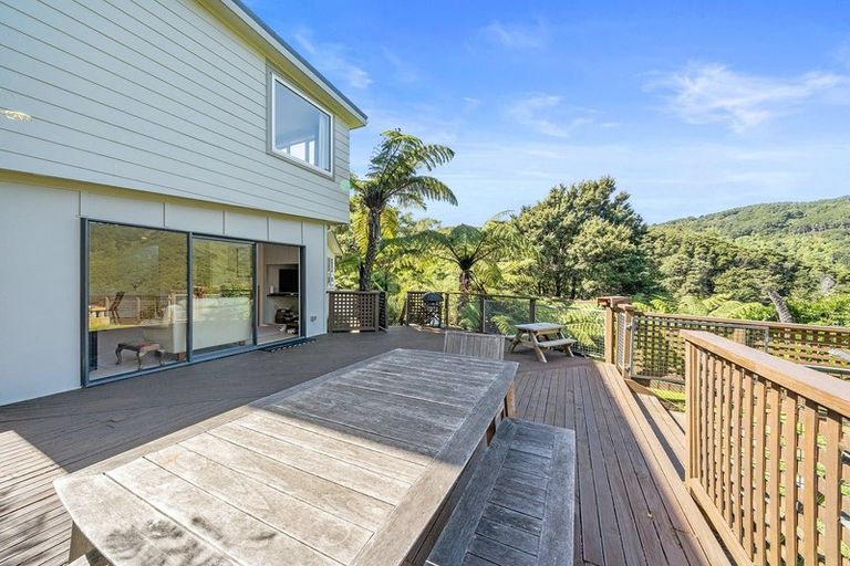 Photo of property in 2/90 Howard Road, Point Howard, Lower Hutt, 5013