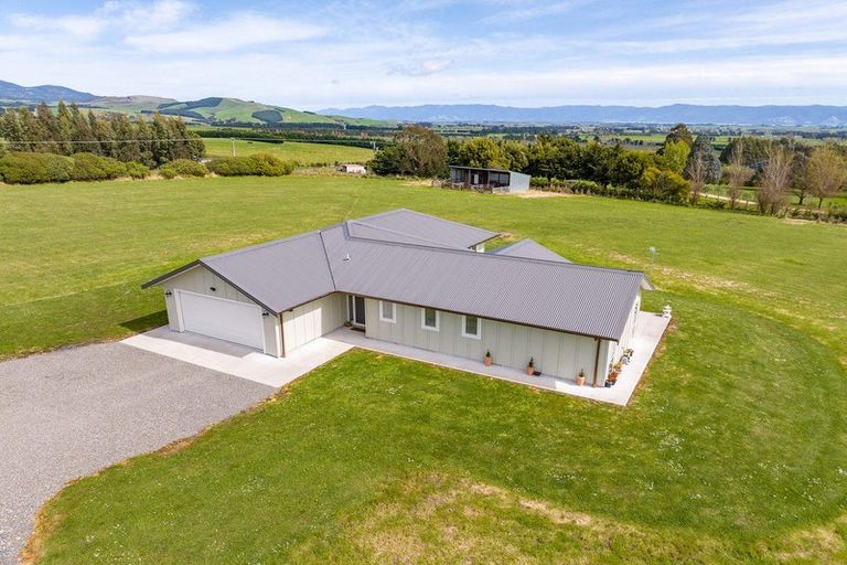 Photo of property in 69 Southdown Drive, Martinborough, 5781
