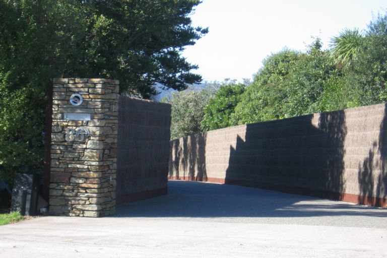 Photo of property in 86c Wiseley Road, West Harbour, Auckland, 0618