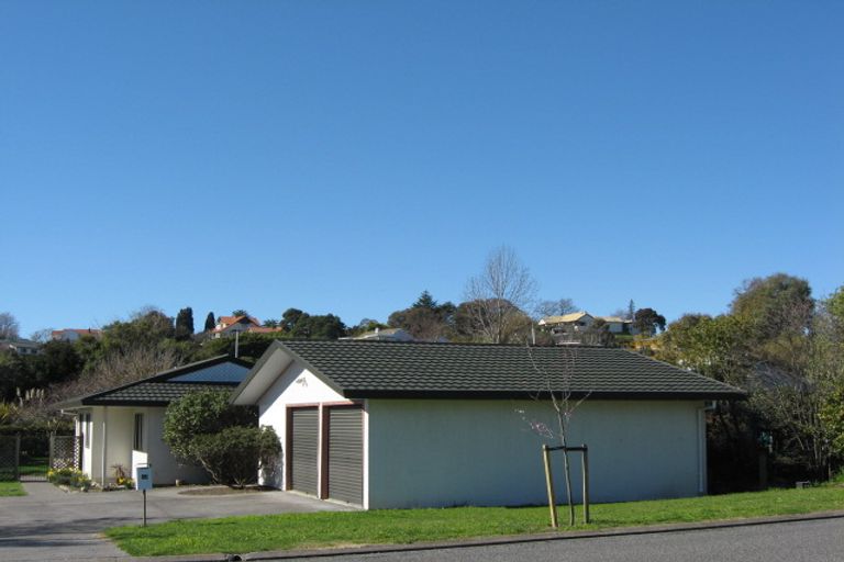 Photo of property in 13 Plassey Street, Havelock North, 4130