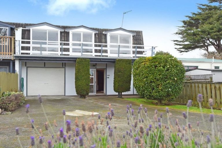 Photo of property in 5b Bracken Street, Wallaceville, Upper Hutt, 5018