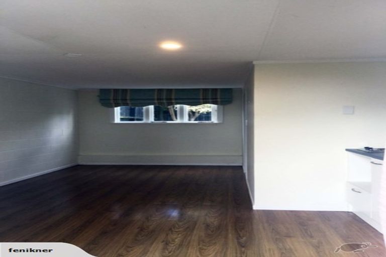 Photo of property in 3/138 Rangatira Road, Beach Haven, Auckland, 0626