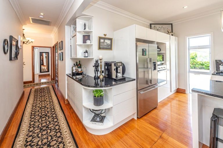 Photo of property in 19 Kent Road, Saint Johns Hill, Whanganui, 4501