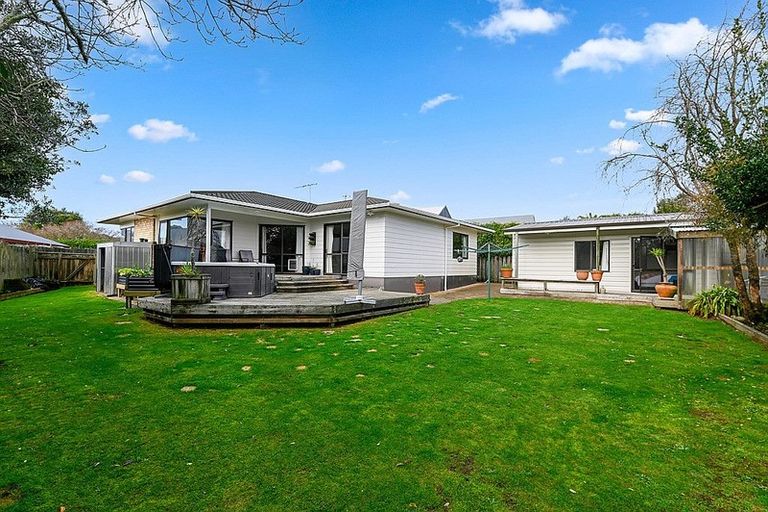 Photo of property in 3 Elmslie Place, Owhata, Rotorua, 3010