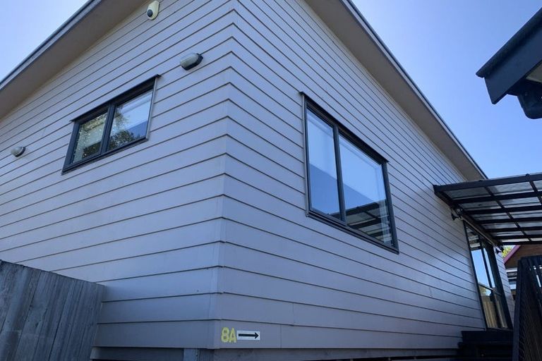 Photo of property in 8 Kayle Glen, West Harbour, Auckland, 0618