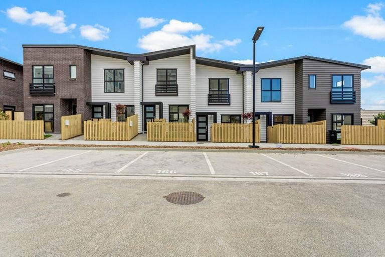 Photo of property in 148 Mcleod Road, Te Atatu South, Auckland, 0610